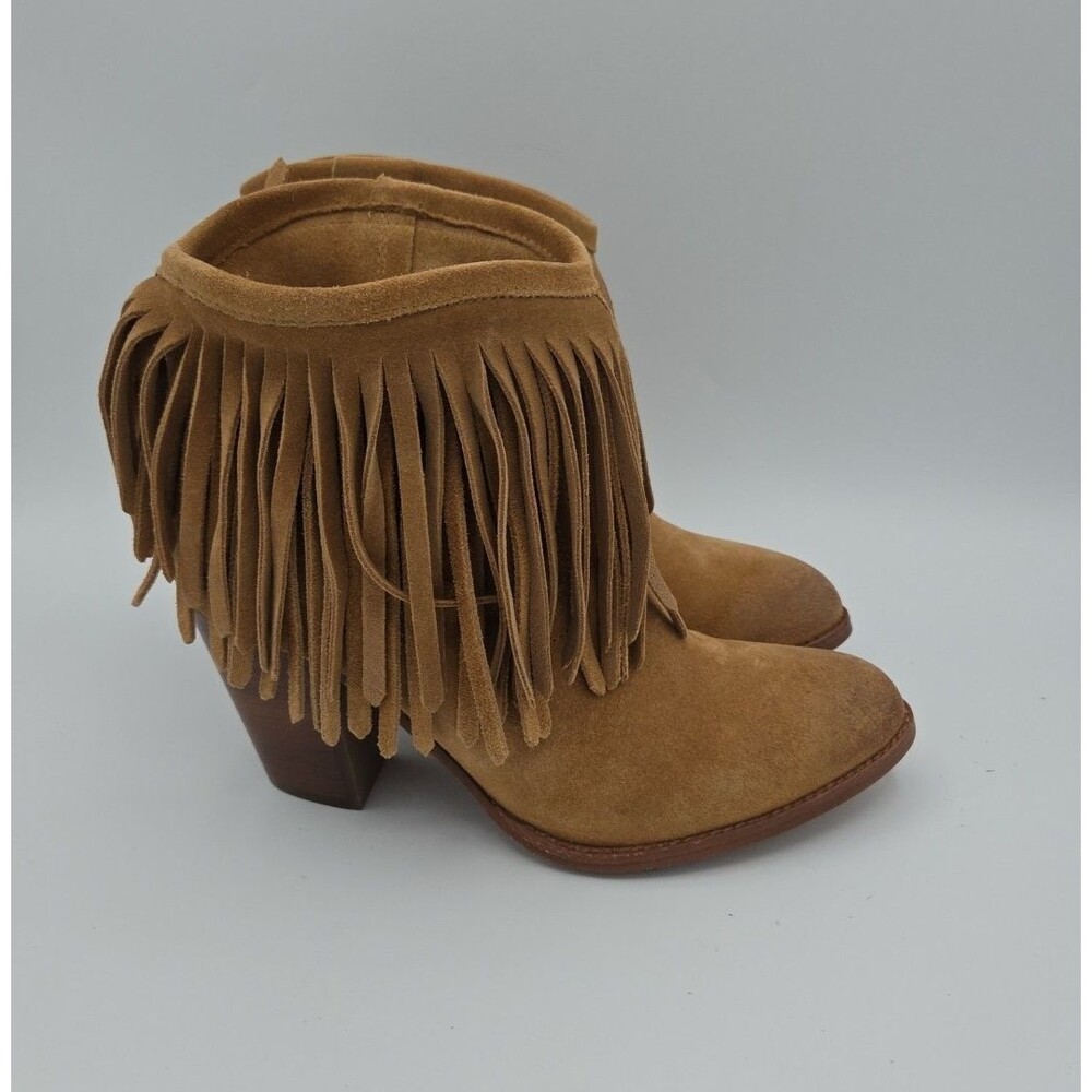 Frye Ilana Short Fringe Pull On Ankle Boots in Sand (Light Brown) Size 7.5B - Picture 5 of 8